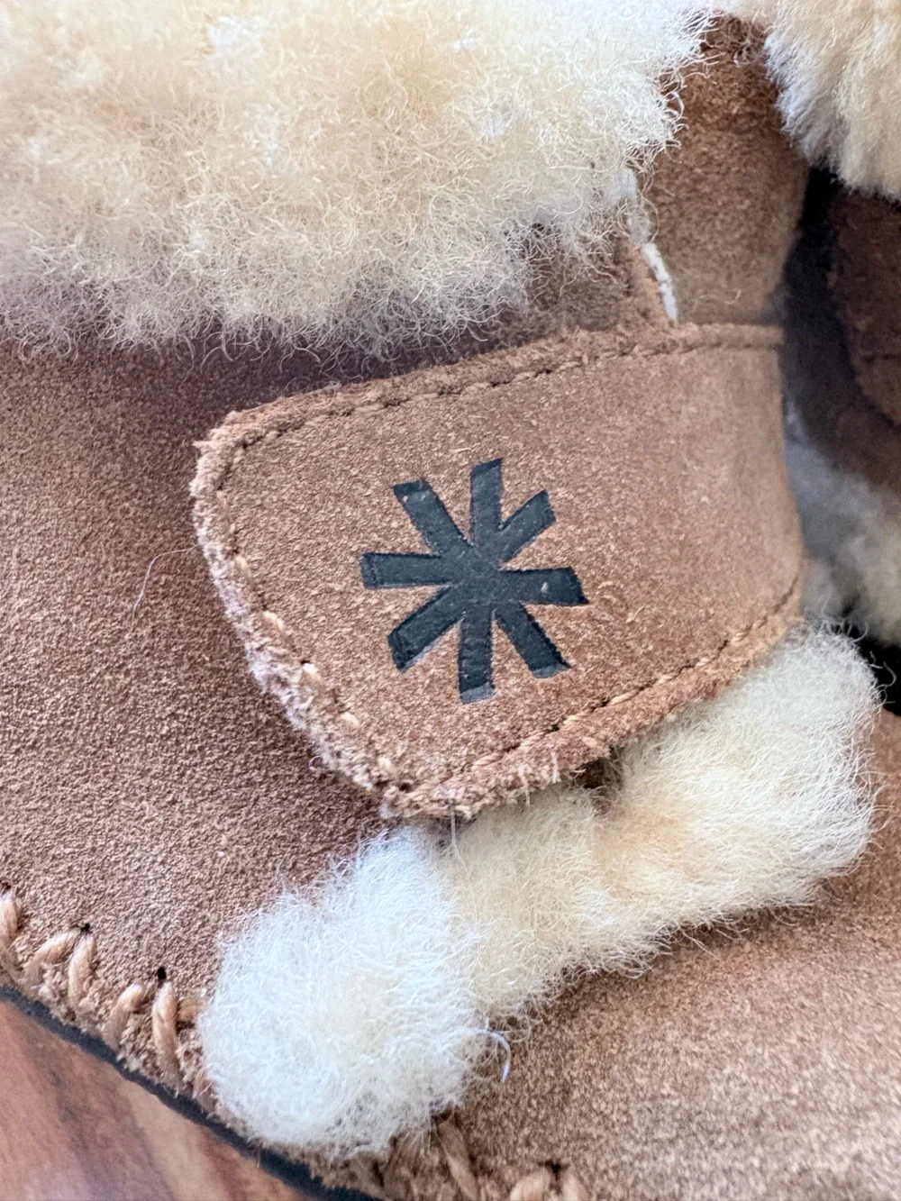 L.L. Bean Wicked Good Toddler Shearling Slippers Size 5 6 Boots Shoes
